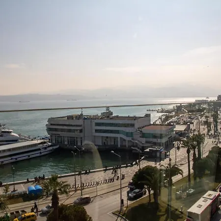 Apartment Missafir Exceptional Flat With Sea View In Izmir